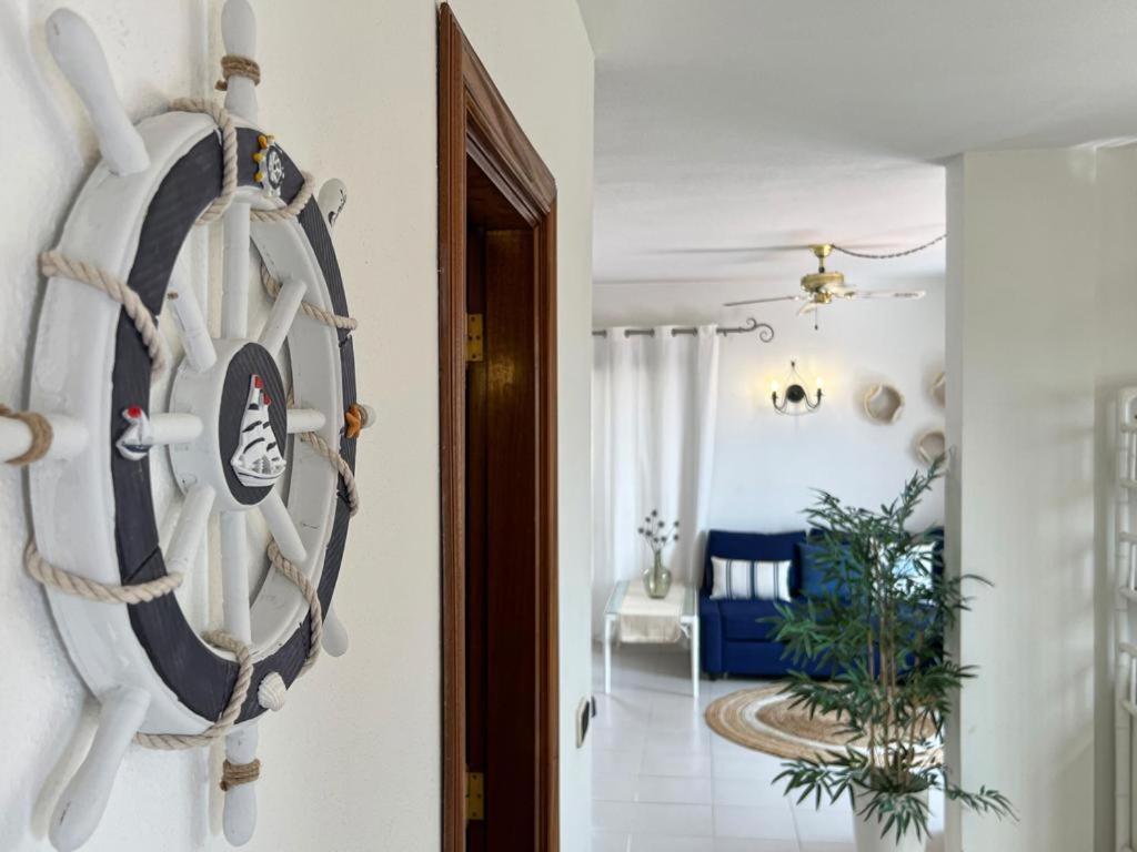 Paradise Seaview Apartment Адехе Екстериор снимка