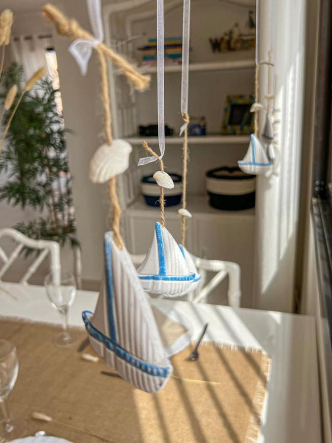 Paradise Seaview Apartment Адехе Екстериор снимка