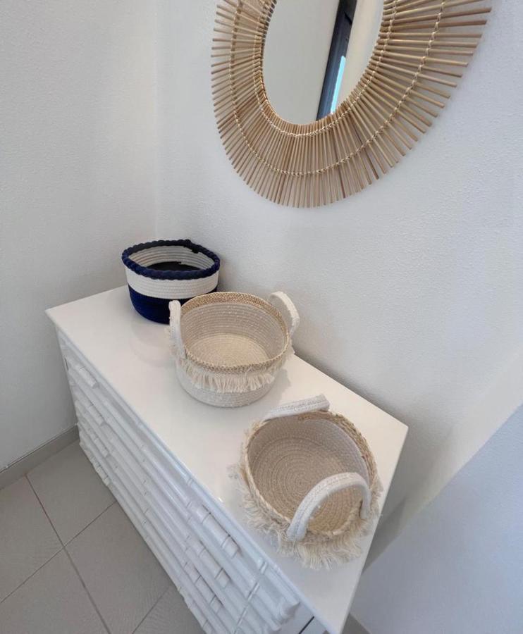 Paradise Seaview Apartment Адехе Екстериор снимка