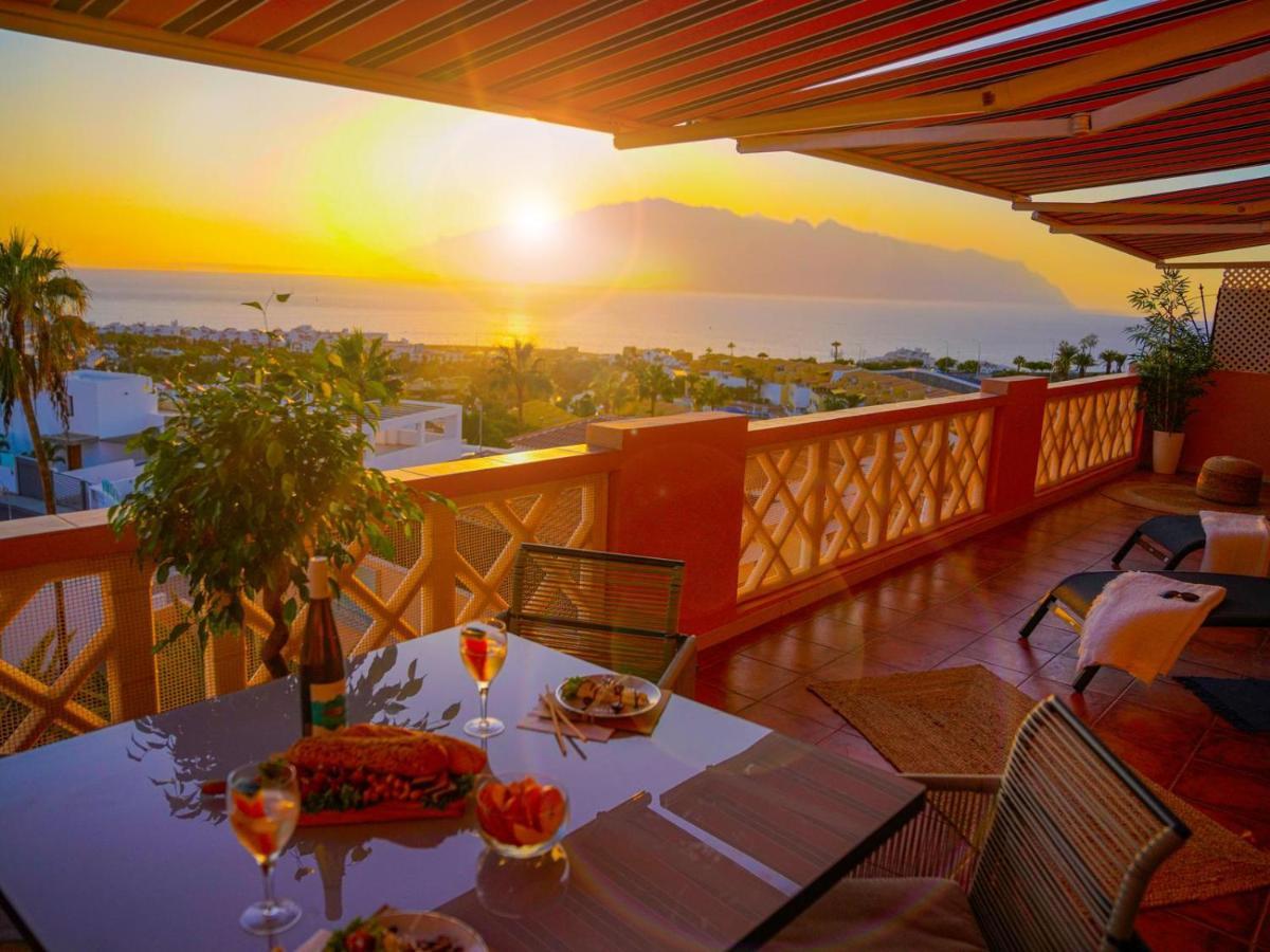Paradise Seaview Apartment Адехе Екстериор снимка